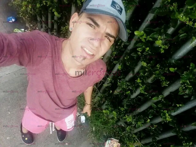 FOTOS DE LLEGO NUEVO EN LA CIUDAD CON UN RICO CULO Y VERGA PARA FIESTAS TRÍOS LLÁMAME