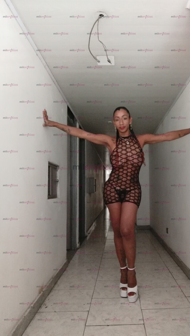 FOTOS DE LUNITA LECHERA MORBOSA Y MUI COMPLACIENTE