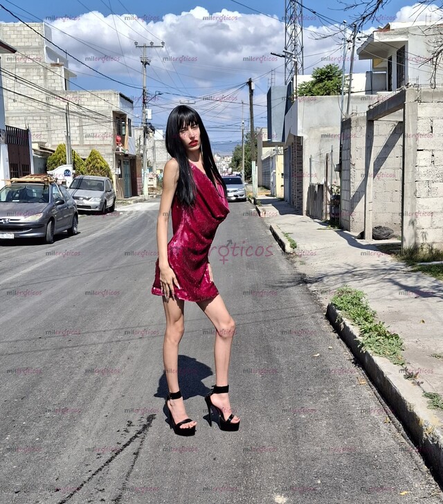 FOTOS DE JUNIO SOY CHICA TRANS. TE COJO EN MOTEL. TENGO UN PENE GRANDE Y LLENO DE SEMEN.