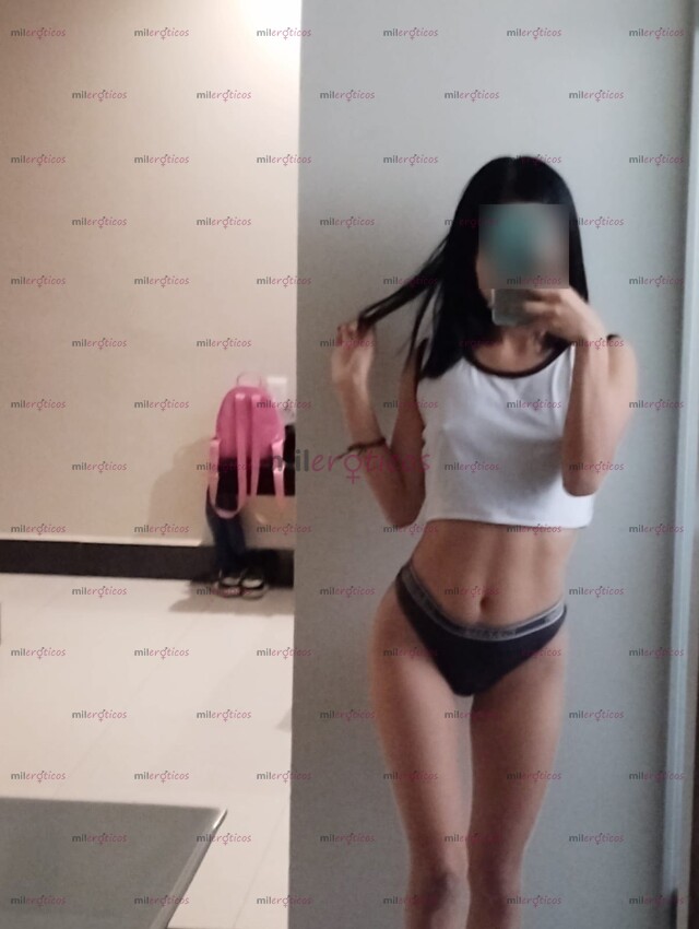 FOTOS DE MI NOMBRE ES EIZA TENGO 18 AÑOS SOY MUY EDUCADA Y AMABLE TALLA 0