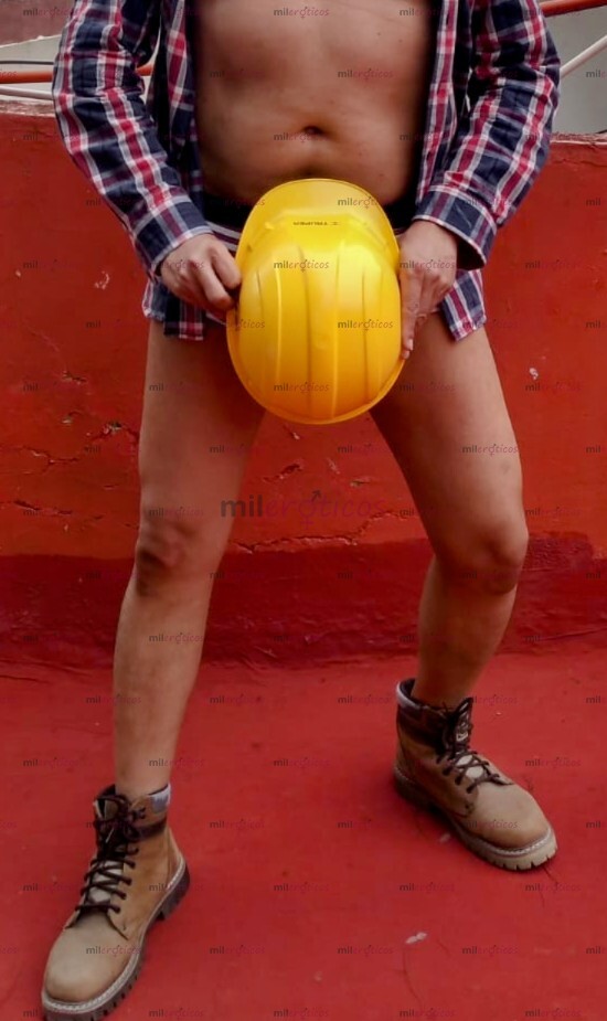 FOTOS DE SAULO. JOVEN MACHO BIEN GUAPO BUEN CUERPO Y VERGON. SEXOSERVIDOR
