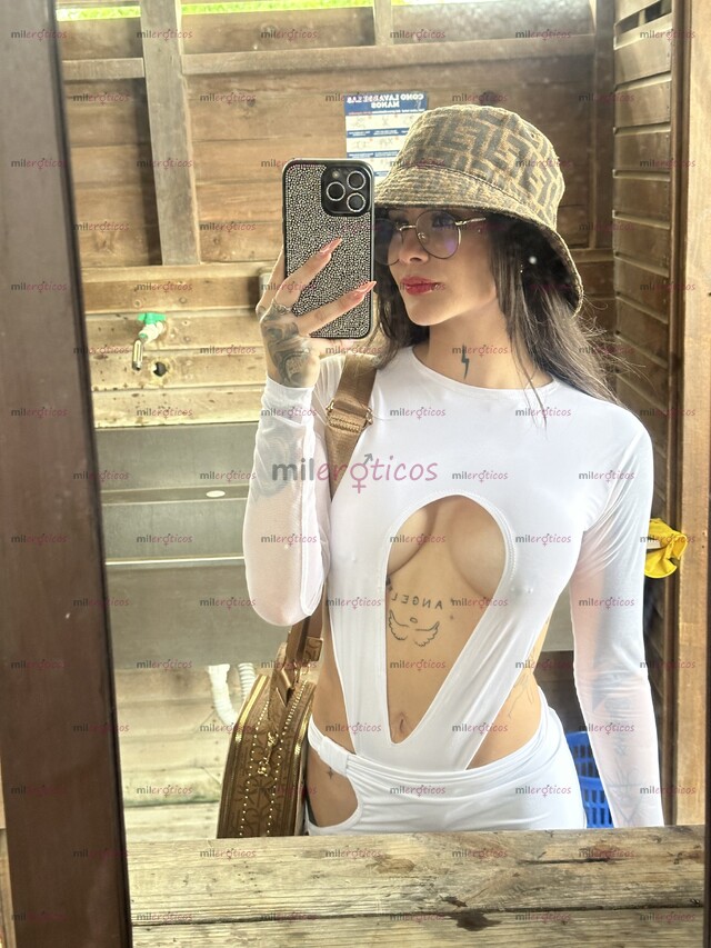 FOTOS DE HERMOSA CALEÑA VIP TATUADA CON CUERPO DELICIOSO