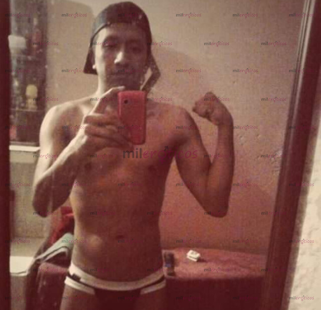 FOTOS DE CHICO MORENO CALIENTE COMPLACIENTE EN TODAS TUS PETICIONES