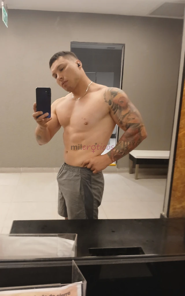 Materia dispuesta a ser sujeto de experimentos de todo tipo social o fetiches salidas de grato momento con imaginaciones infinitas sin limites de rest...