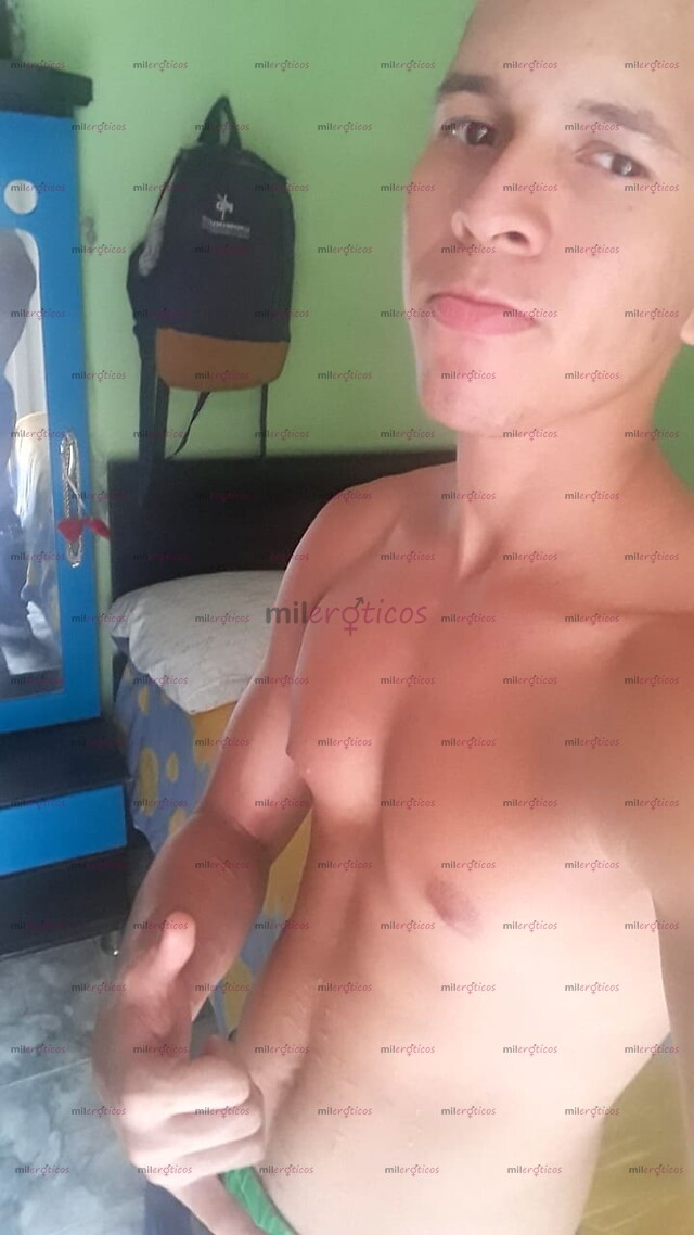 FOTOS DE SOY. MUY. DE BUEN AMBIENTE SIEMPRE DISFRUTANDO. SOY PASIVO COMPLACIENTE