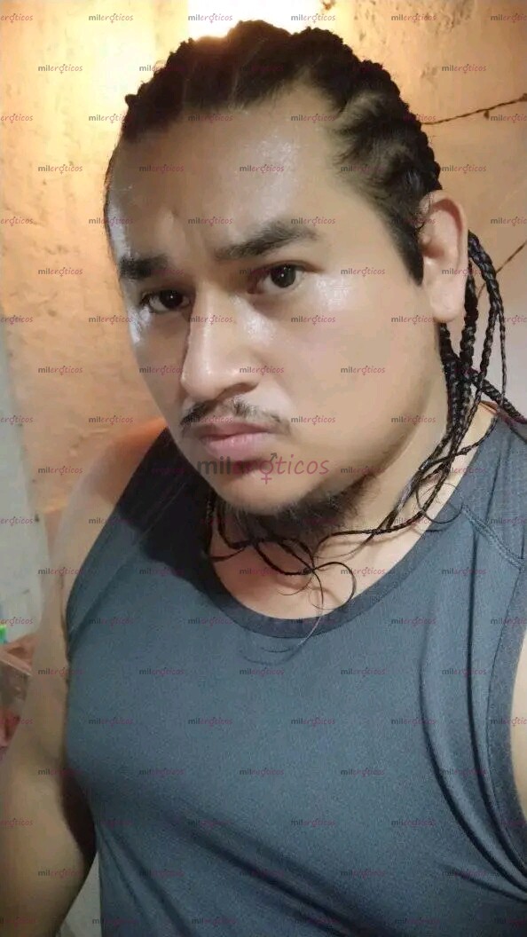 FOTOS DE MUCHACHO DE 28 AÑOS ROBUSTO. LIMPIO Y DISCRETO.