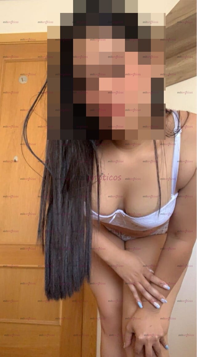 FOTOS DE HELEN, CHICA CARISMÁTICA CARIÑOSA DISPUESTA A CONOCER PERSONAS NUEVAS