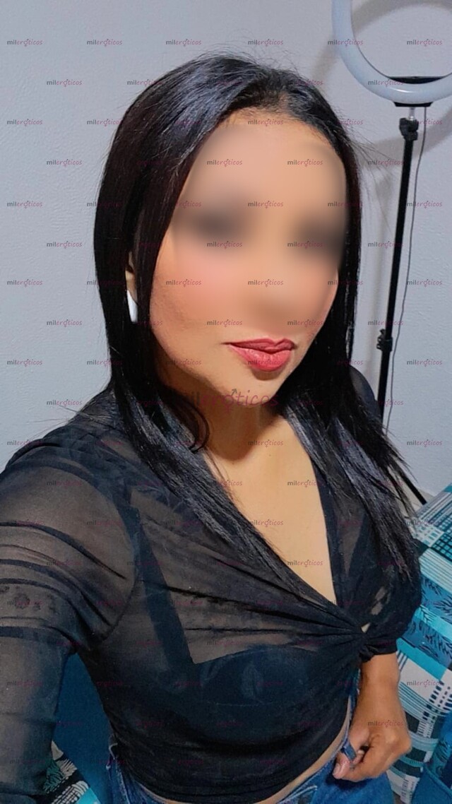 FOTOS DE KARINA UNA DAMA MADURA MUY SENSUAL QUE HACE DELICIOSOS MASAJES PARA QUE TE RELAJ