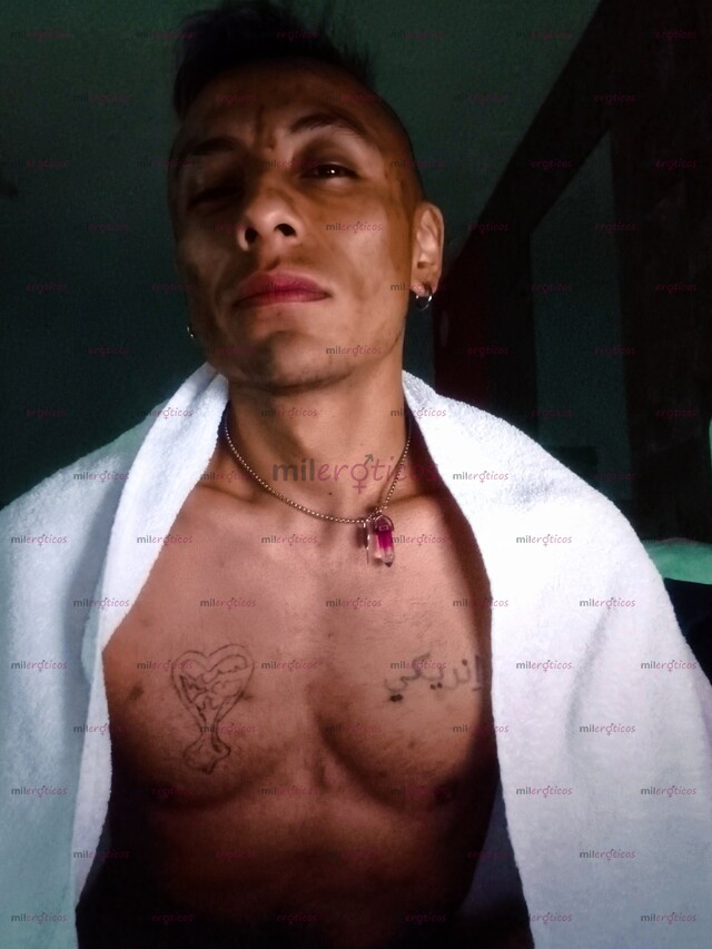 FOTOS DE VERGON CHACAL MORBOSO CON UNA VERGA QUE TE HARA TOCAR EL CIELO