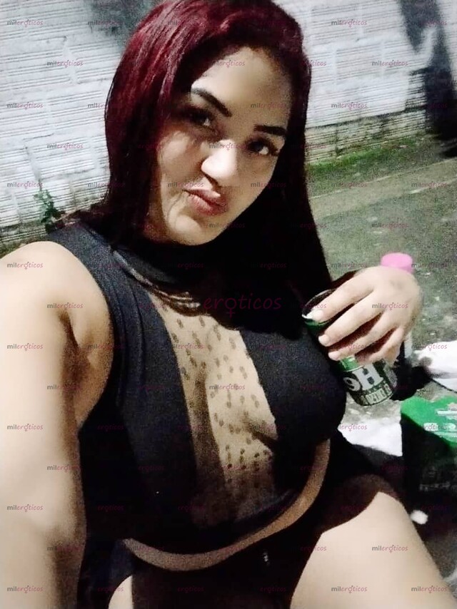 FOTOS DE MORBOSA ARDIENTE Y ARRECHITA EN LA CAMA TOTALMENTE DESCOMPLICADA PARA TI