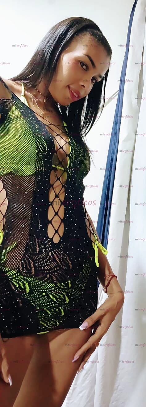 FOTOS DE SOY UNA MORENITA CALIENTE EN LA CAMA MEGUSTA BESAR Y PASARLA RICO