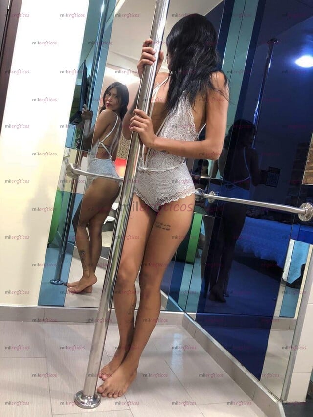 FOTOS DE SOY PELINEGRA DE MIEL MORENA DE SENOS MEDIANOS BARRIOS TATUAJES ESTATURA MEDIA