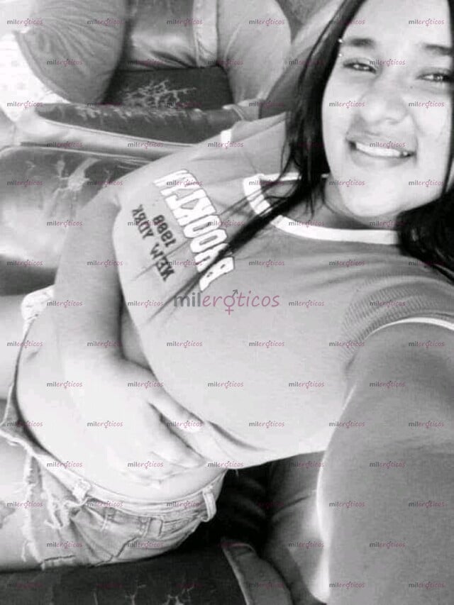 FOTOS DE 3 FOTOS EN LENCERÍA 4 FOTOS DE TU BRAZO LEVANTADO EN LENCERÍA PORQUE TENGO UN F