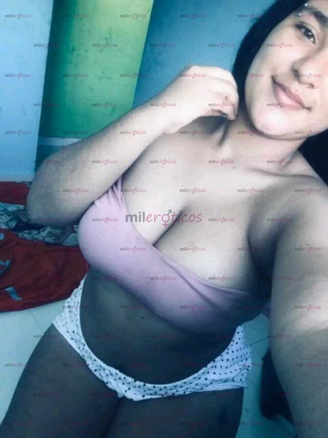 FOTOS DE 3 FOTOS EN LENCERÍA 4 FOTOS DE TU BRAZO LEVANTADO EN LENCERÍA PORQUE TENGO UN F