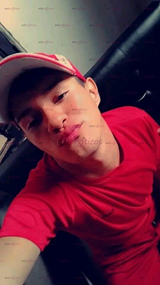 FOTOS DE MAN SERIO VERSÁTIL MASCULINO TRAGÓN LECHERO FULL MORBOSO