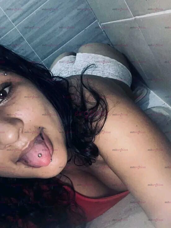 FOTOS DE 3 FOTOS EN LENCERÍA 4 FOTOS DE TU BRAZO LEVANTADO EN LENCERÍA PORQUE TENGO UN F