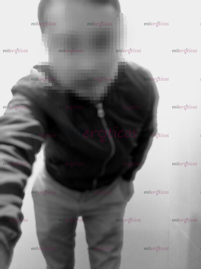 FOTOS DE SOLO MUJERES, MAMADOR PERVERTIDO LLAMAME