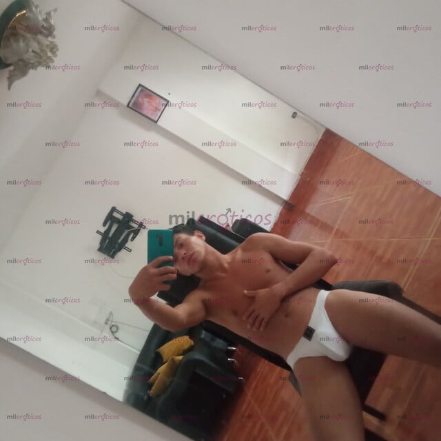 FOTOS DE MAN SERIO VERSÁTIL MASCULINO TRAGÓN LECHERO FULL MORBOSO