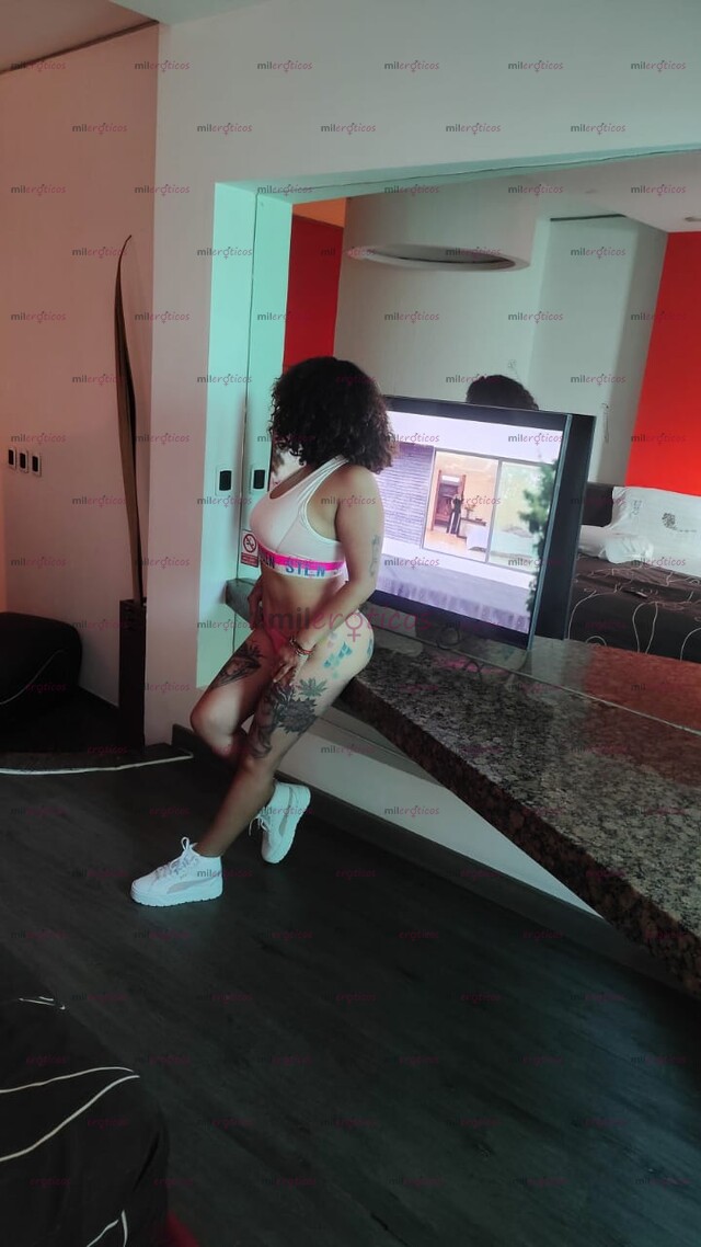FOTOS DE CIELO DISFRUTA DE ESTA MORENA LINDA Y CANDENTE DOY ORAL NATURAL HOTEL DOMICILIO