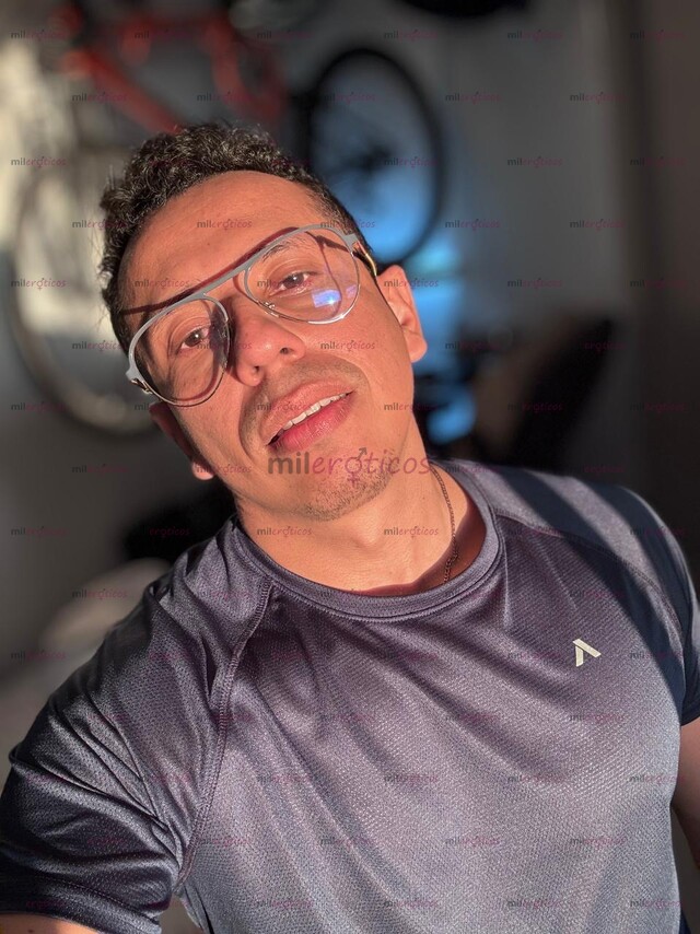 FOTOS DE DE HOMBRE PARA HOMBRE. SERIEDAD Y DISCRECIÓN, CONTÁCTAME PARA MAYOR INFORMACION