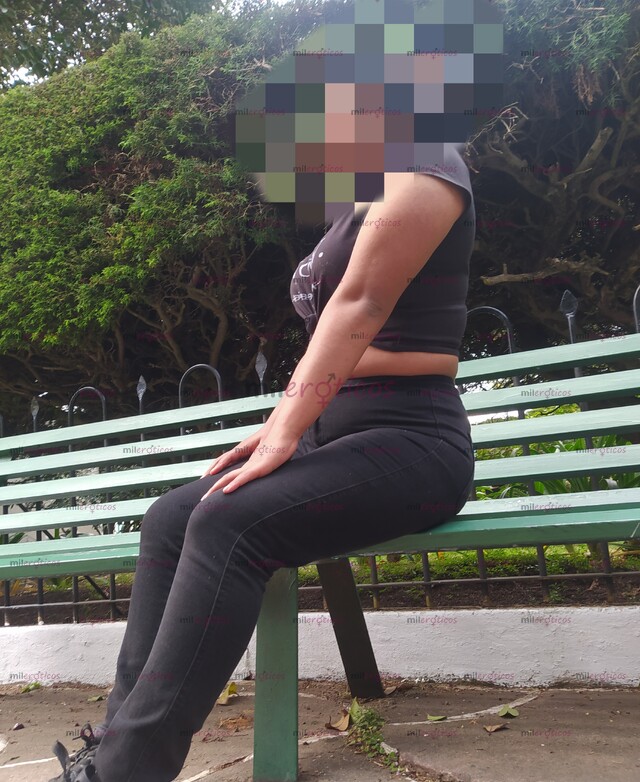 FOTOS DE JOVEN Y BONITA DE BONITO CUERPO DELGADITA SABROSA Y SOBRE TODO NUEVA ESTRECHITA