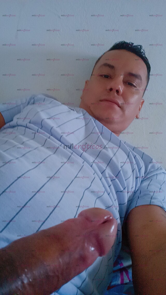 FOTOS DE HOLA MIS AMORES LLEGO TU POLLON BIEN DOTADO100% HETERO