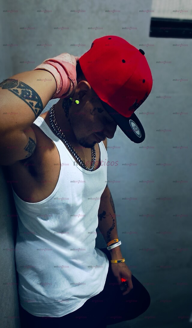 FOTOS DE UN CHACAL ES 100% MACHO MEXICANO DE VERDAD, VIVE LA EXPERIENCIA