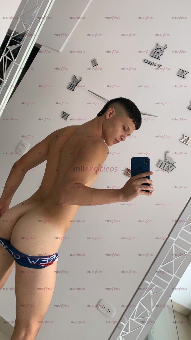 FOTOS DE POLLO PASIVO DE PASO EN EL POBLADO CON GANAS DE SEXO, DIVERSIÓN Y MUCHO $$$