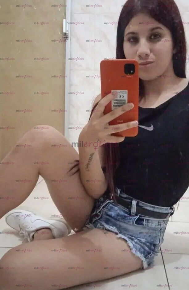 FOTOS DE VANESSA REGRESÓ A LA CIUDAD TU BARBIE LLEGUÉ NUEVAMENTE TU MEJOR PERRA VEN