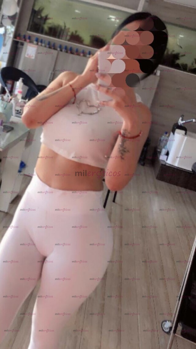FOTOS DE TE GUSTAN FLACAS.. SENOS RIKOS COLITA RIKA PARADITA PÁSALA DELICIOSO CONÓCEME !!