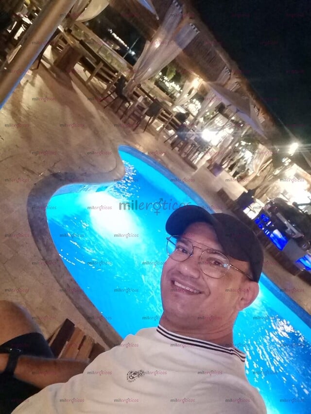 FOTOS DE SOLO MUJERES... HOMBRE SERIO DE 40 AÑOS EDUCADO... ABSOLUTA RESERVA....