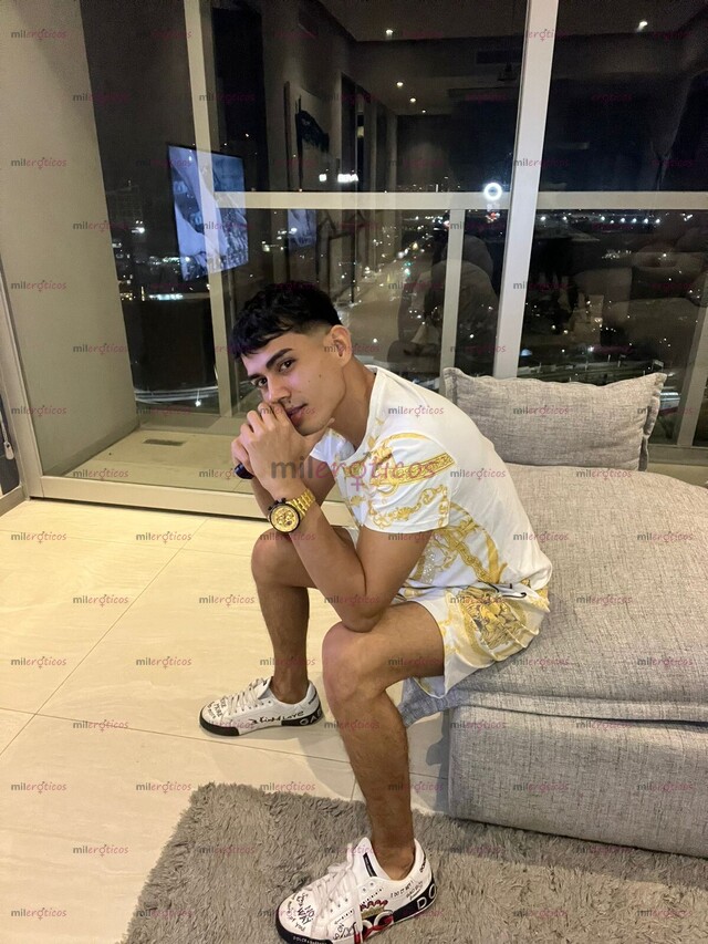 FOTOS DE UNICOS DIAS 20CM JOVENCITO EXTRANJERO, ATENCION A PAREJAS O MATRIMONIOS, TRIOS