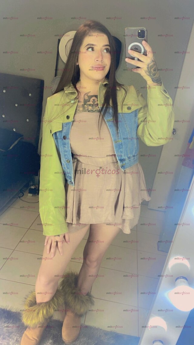 FOTOS DE CHICA TATUADA DE SENOS GRANDES INDEPENDIENTE