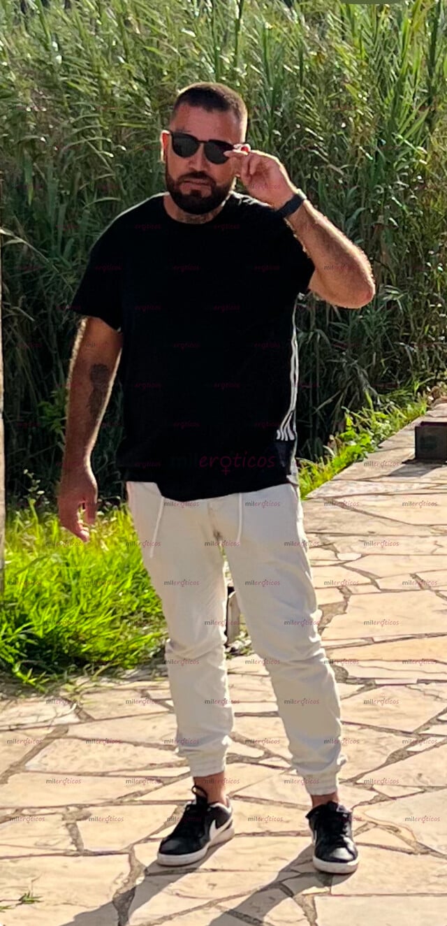 FOTOS DE BATO CASADO MACHÍN, QUIERO SER TU CÓMPLICE EN TU PRÓXIMA FANTASÍA SEXUAL.