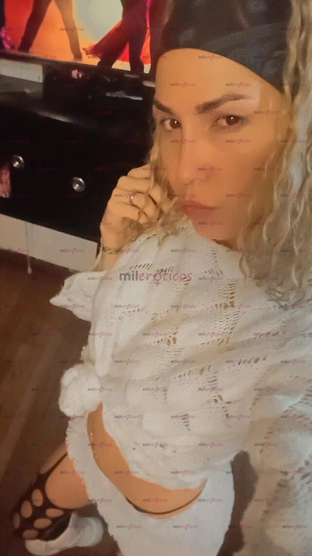 FOTOS DE HOLA CHICO SOY UNA CHICA TRANS FLACA DOTADA COMPLACIENTE CON MUCHAS GANAS DE SEX