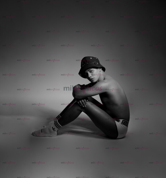 FOTOS DE POR POCOS DIAS EN LA CIUDAD JOVENCITO DOTADO CON GANAS DE TI