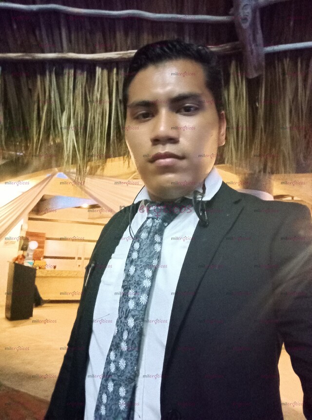 FOTOS DE UNA PERSONA QUE LE GUSTA PASARLA MUY BIEN Y LE GUSTA ESTAR BIEN ACOMPAÑADO
