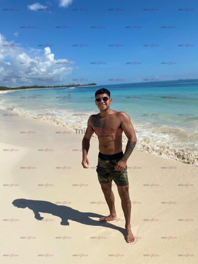 FOTOS DE MASSAJISTA DISPONIBLE PARA RELAJANT TU CUERPO COMPLETO ERÓTICO PIEL A PIEL