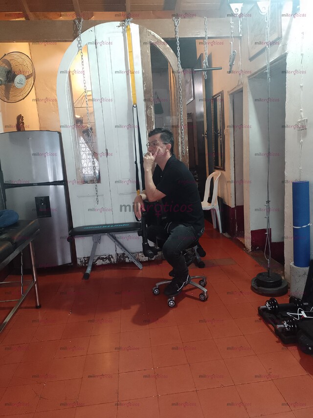 FOTOS DE MASAJISTA INDEPENDIENTE PASIVO VARONIL POR HORA EN MEDELLÍN