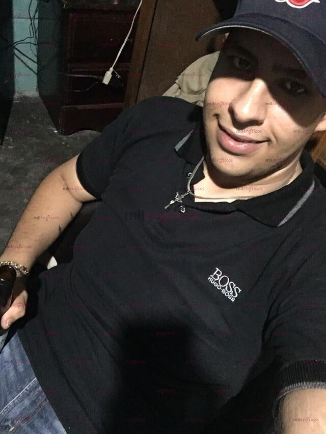 FOTOS DE SOY UN CHICO DE 27 AÑOS DISPONIBLE PARA CUALQUIER SERVICIO PARA AMBOS SEXOS