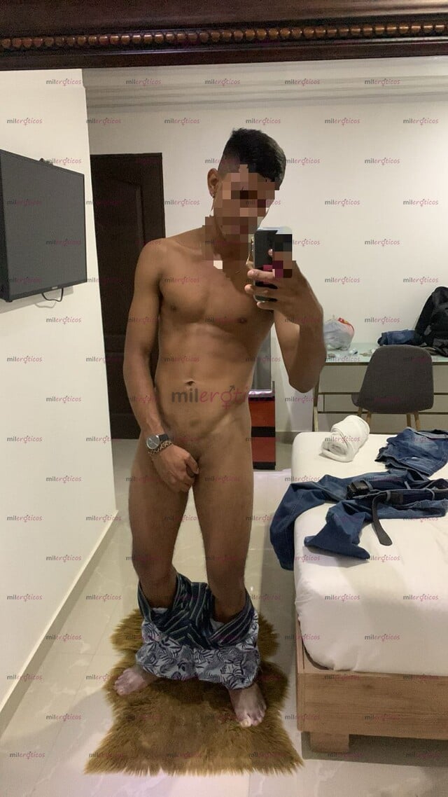 FOTOS DE BUCARA MORENO VERSÁTIL, MACHO APASIONADO, 19 CM DISCRETO Y ATREVIDO