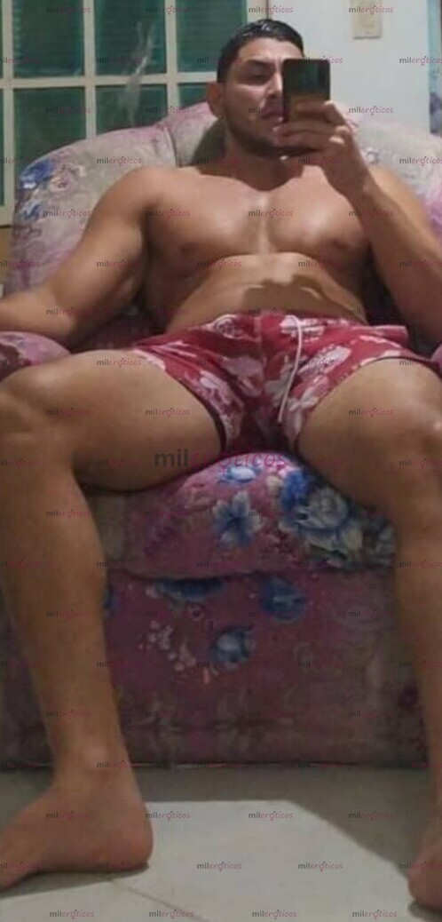 FOTOS DE DE VUELTA EN BOGOTÁ HOMBRE ALTO Y DOMINANTE Y MUY CALIENTE !!