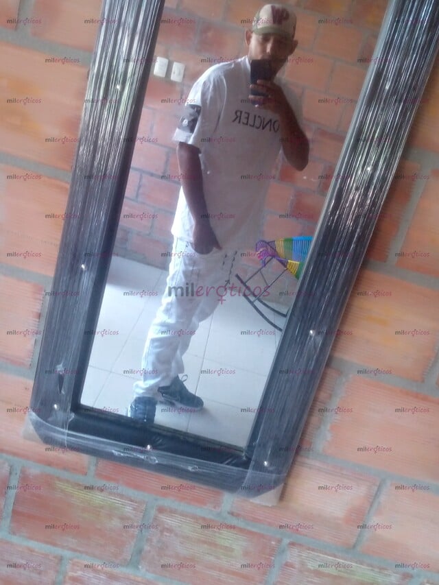 FOTOS DE MORENO CON GANAS DE COGER RICO Y PASARLA BIEN QUIEN DICE YO PARA PASARLA RICO