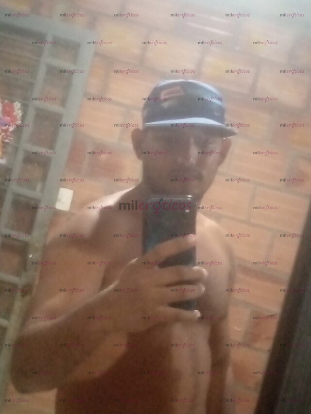 FOTOS DE MORENO CON GANAS DE COGER RICO Y PASARLA BIEN QUIEN DICE YO PARA PASARLA RICO