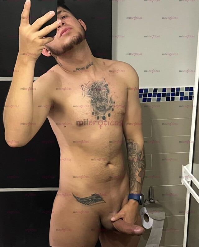 FOTOS DE DISCRETO A TU DISPOSICIÓN VERSÁTIL Y ARRECHO EN LA CIUDAD