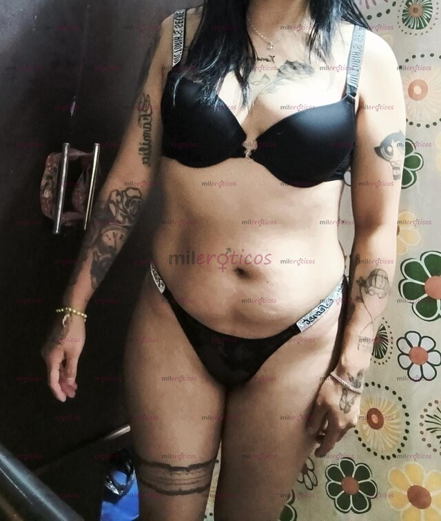 FOTOS DE HOLA SOY UNA FLAKITA MUY ARDIENTE Y ME GUSTARÍA PASARLA MUY BIEN