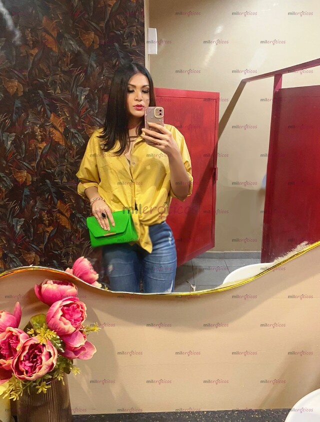 FOTOS DE HERMOSA TRANSEXUAL FEMENINA DISPONIBLE PARA CUMPLIR TODAS LAS FANTASÍAS