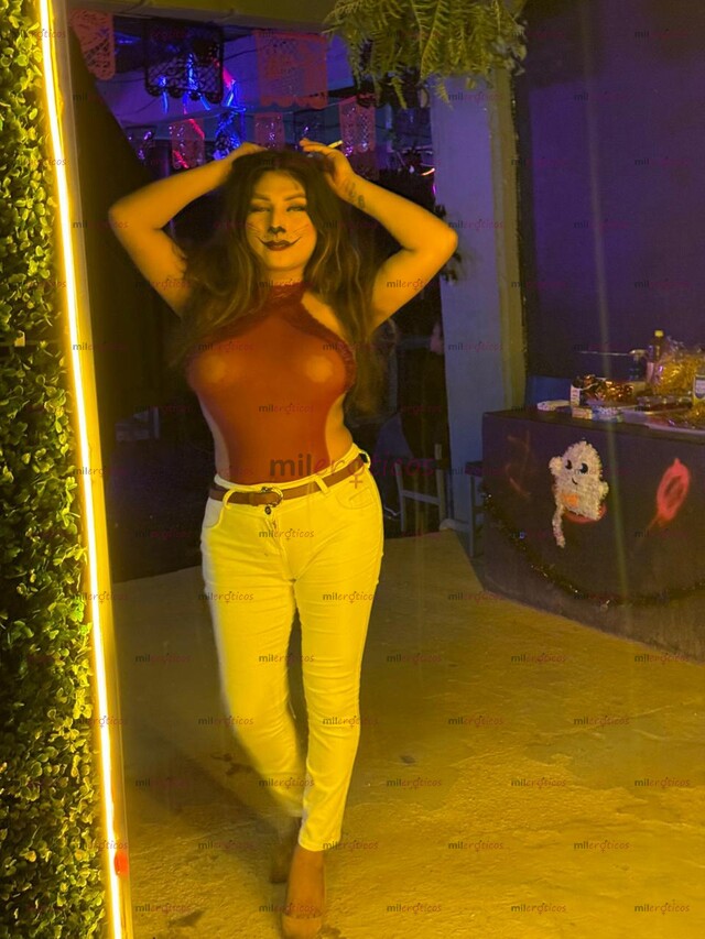FOTOS DE DANIK SIEMPRE COMPLACIENTE QUIERES LECHE DE BARBIE O UNA ZORRITA EN LA CAMA??