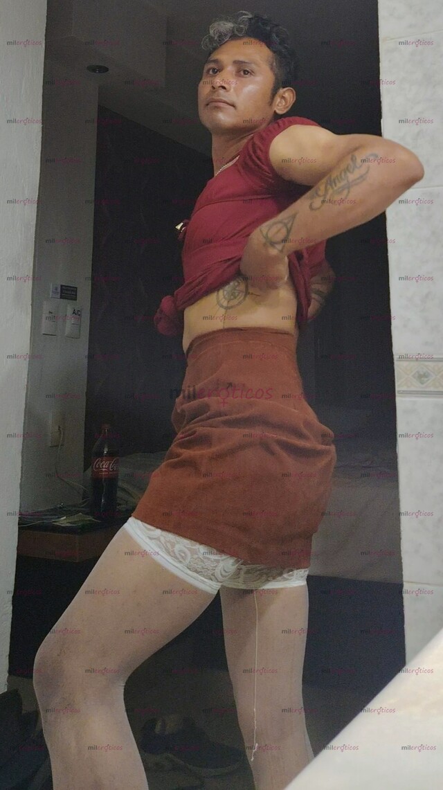 FOTOS DE HERMOSO TRANS COMENZANDO EN ESTO CON UN RICO CULITO