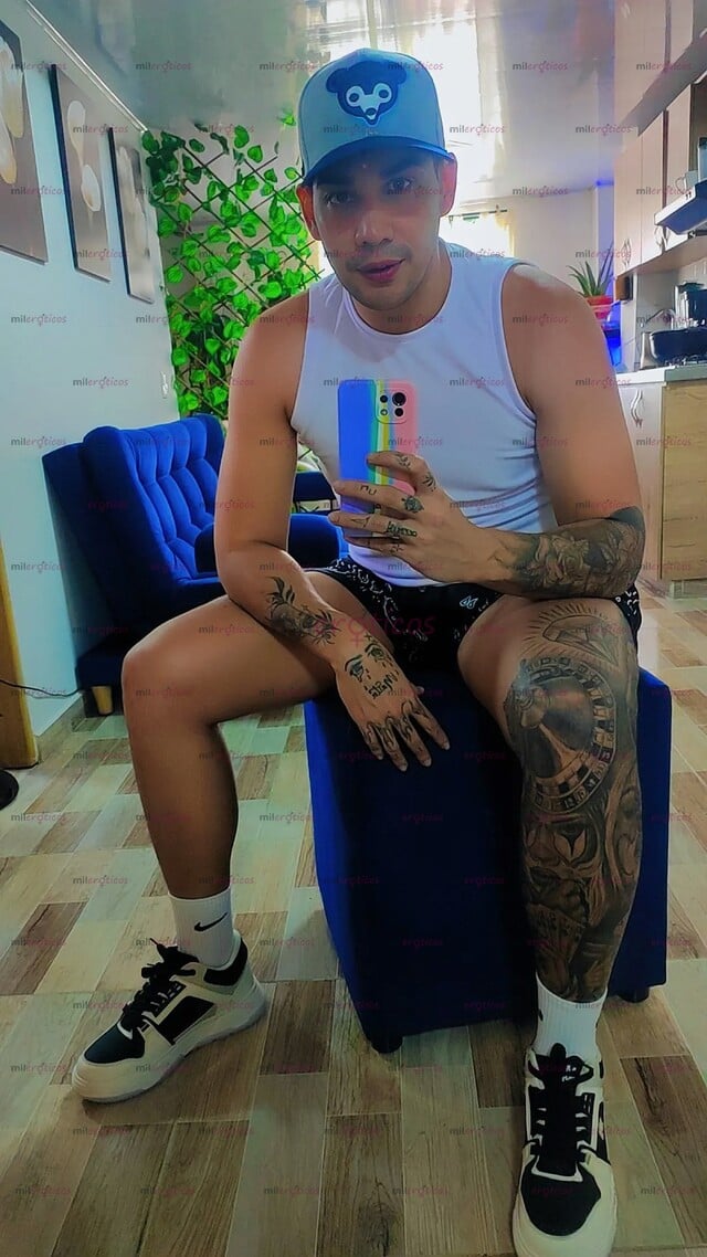 FOTOS DE CHICO CALIENTE CON BUENA POLLA PARA COMPLACER TODOS TUS DESEOS Y FANTASÍA